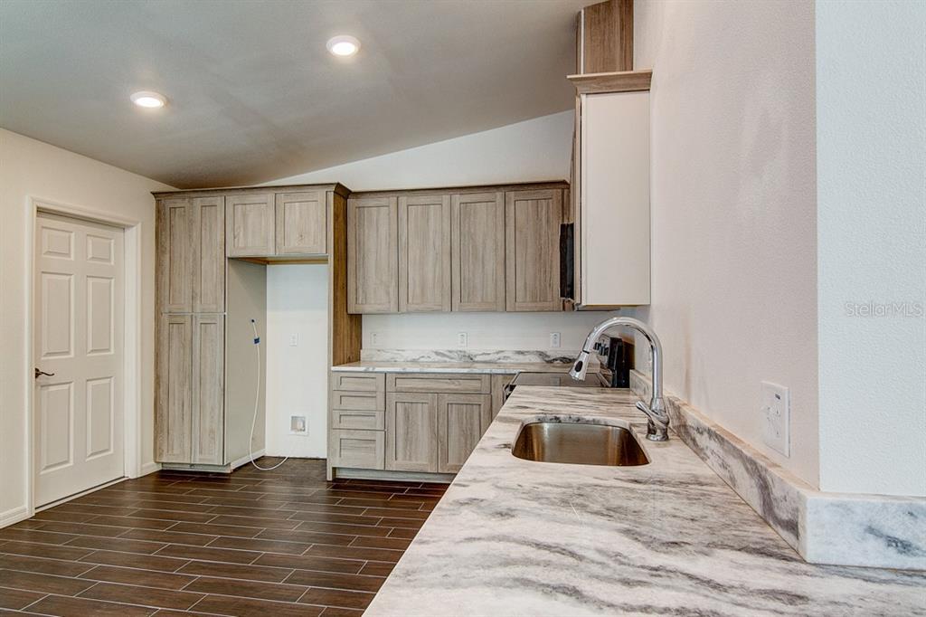 14334 Channel Drive Largo, FL 33774 - Photo 8 of 34