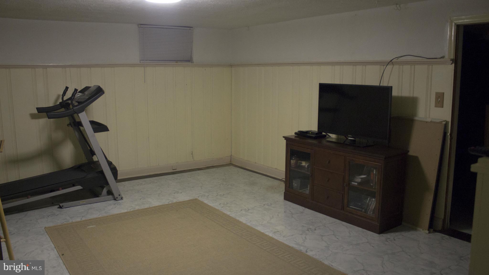 1528 Kirkwood Road Baltimore, MD 21207 - Photo 4 of 16 Basement