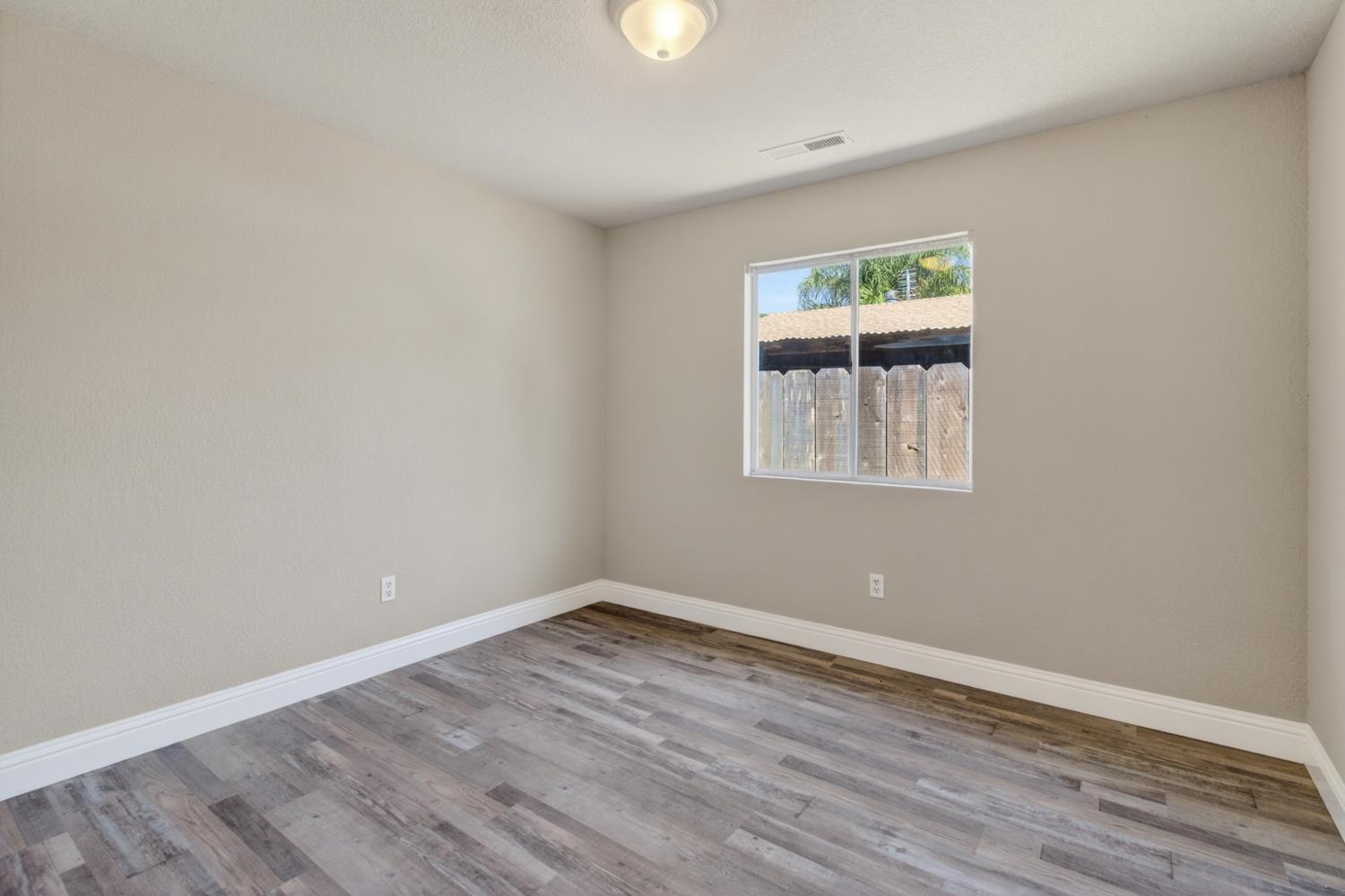336 Serano Street Merced, CA 95341 - Photo 21 of 36