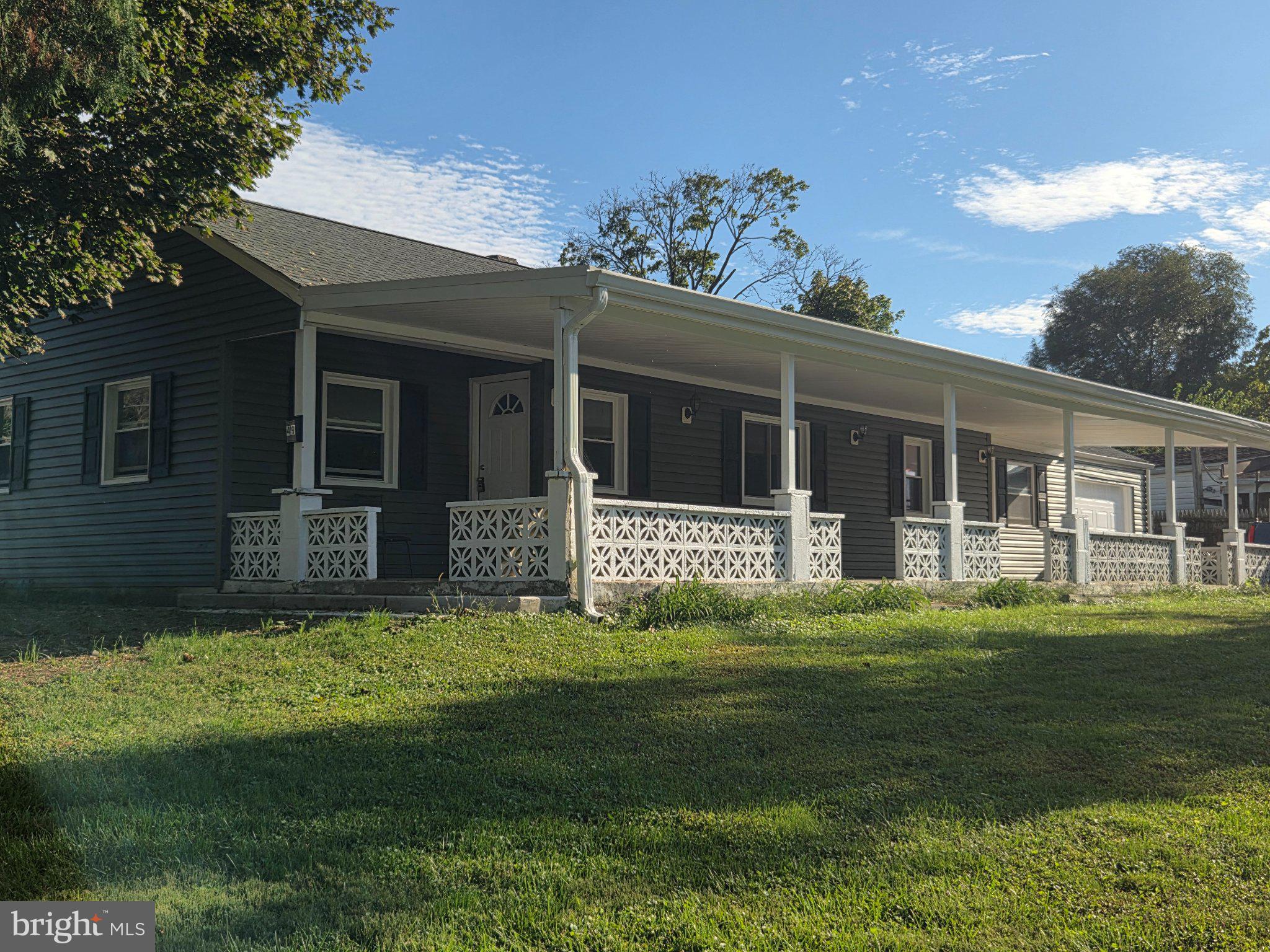 49 Lea Road New Castle, DE 19720 - Photo 2 of 16 Gallery Image 2