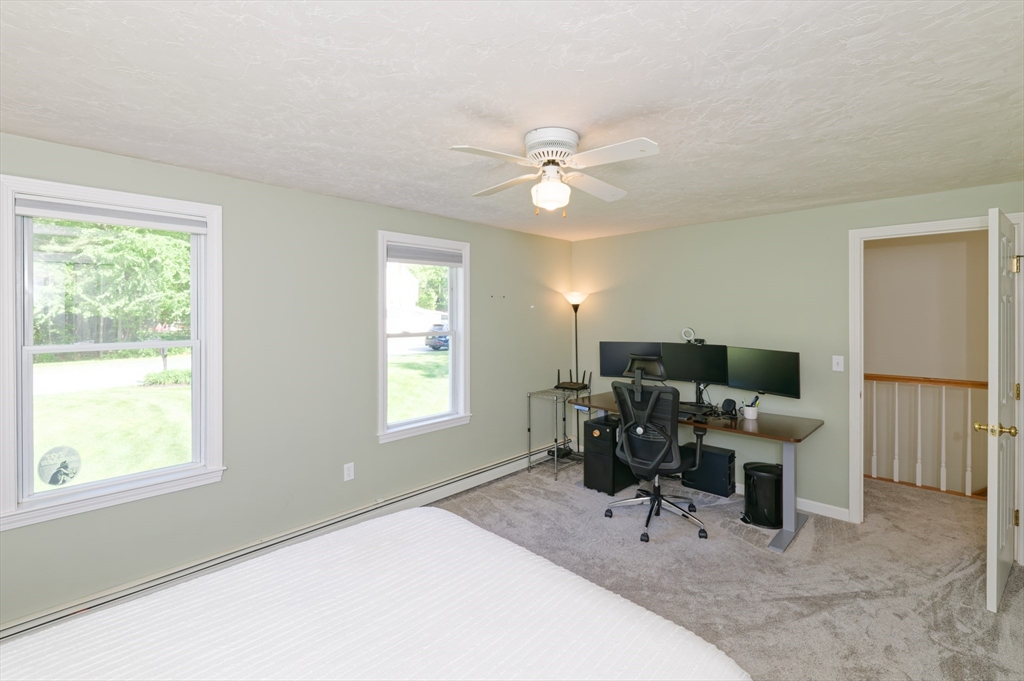 6 Chamberlain Road Uxbridge, MA 01569 - Photo 25 of 38