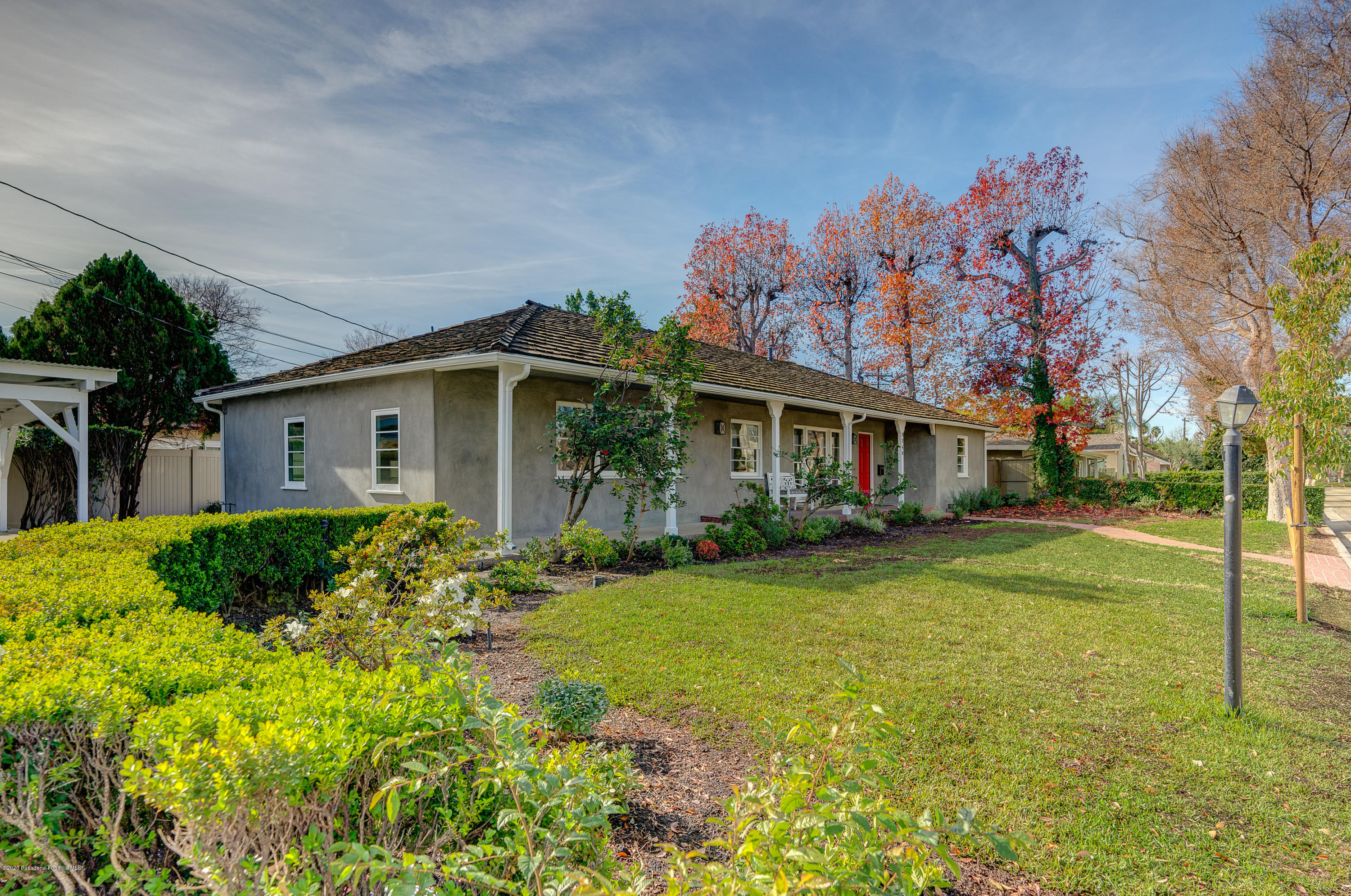 3248 George Circle Pasadena, CA 91107 - Photo 2 of 34 a front view of house with yard and green space