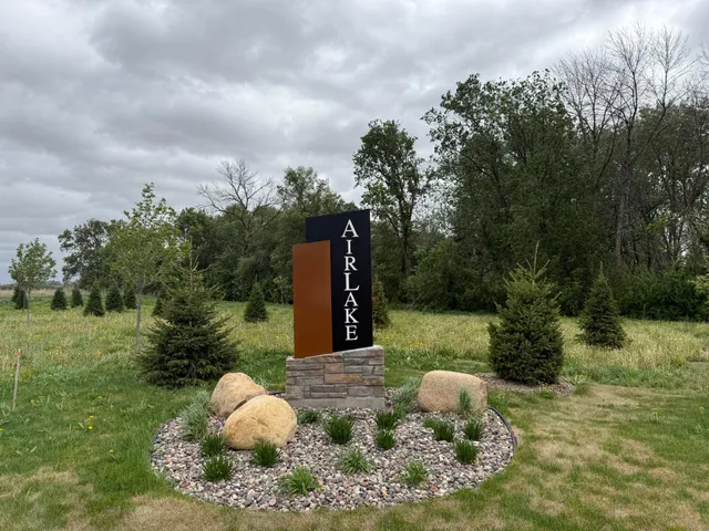 $489,990 | 4843 Is Pk Drive, Woodbury, MN 55129