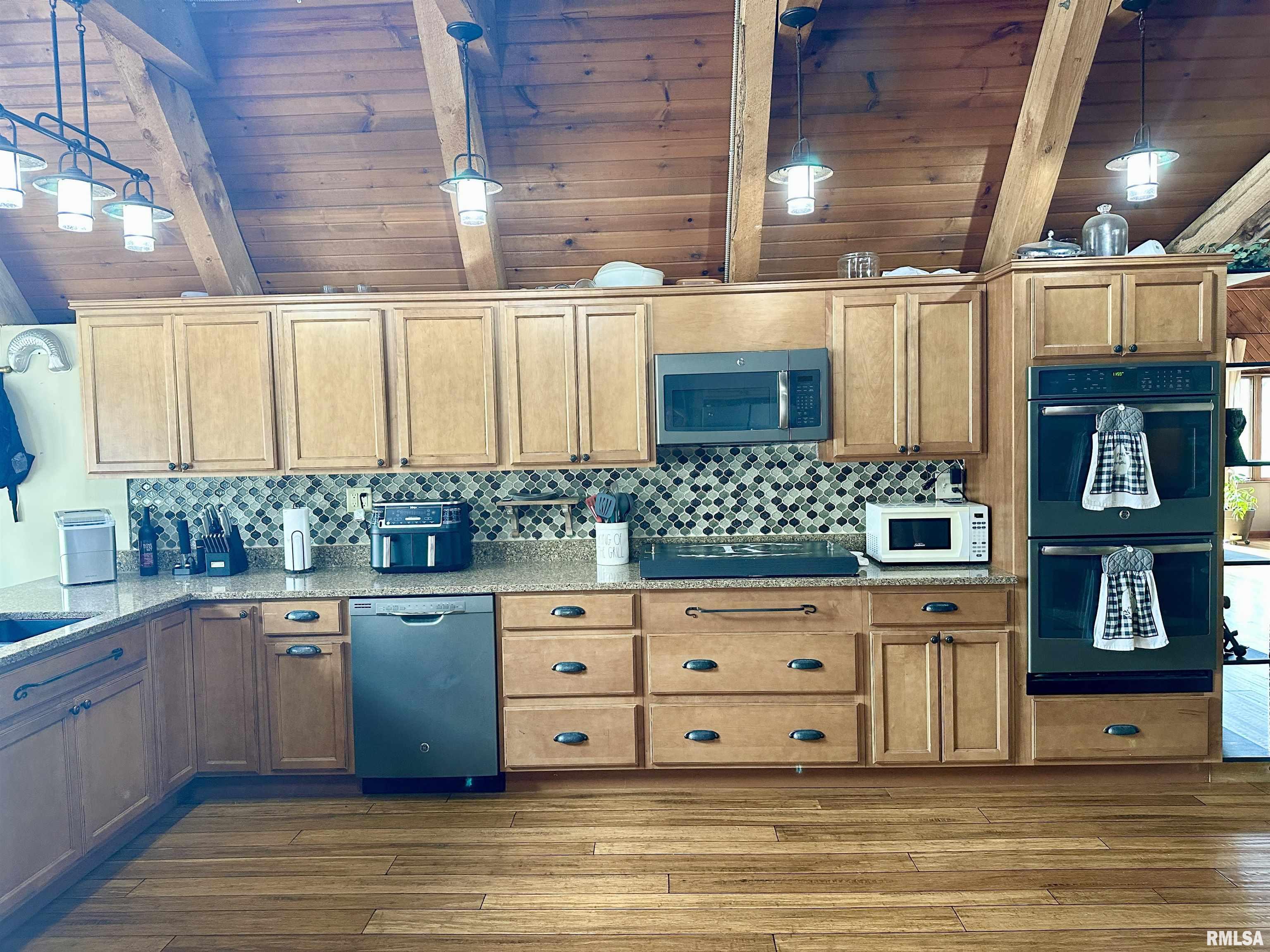 1640 Old Highway 67 Chapin, IL 62628 - Photo 14 of 82