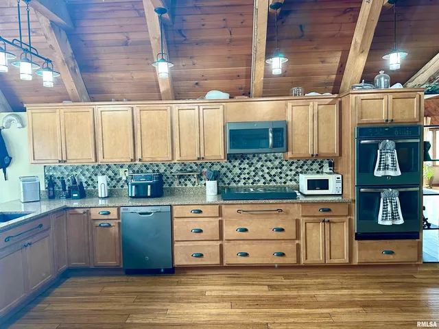 $279,900 | 1640 Old Highway 67, Chapin, IL 62628