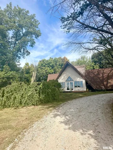 $285,000 | 1640 Old Highway 67, Chapin, IL 62628