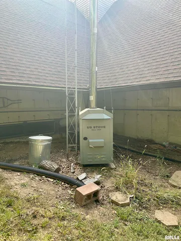 $285,000 | 1640 Old Highway 67, Chapin, IL 62628