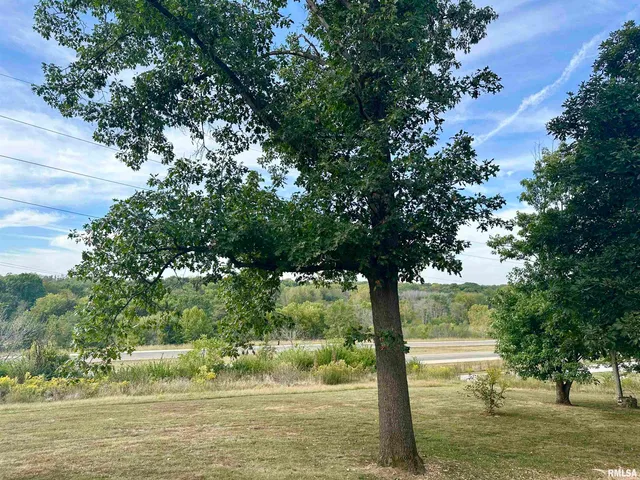 $285,000 | 1640 Old Highway 67, Chapin, IL 62628