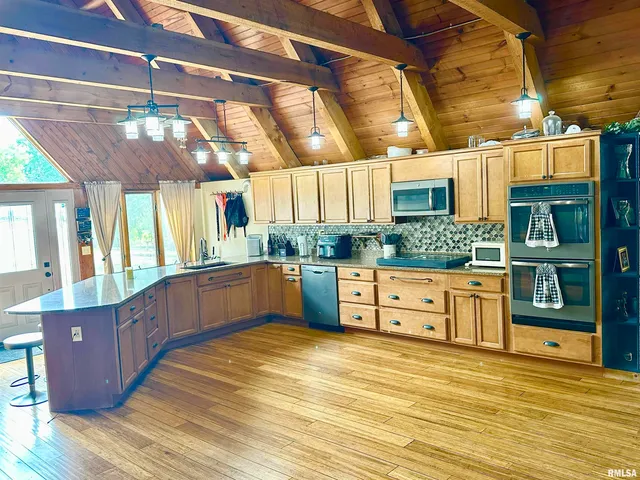 $279,900 | 1640 Old Highway 67, Chapin, IL 62628