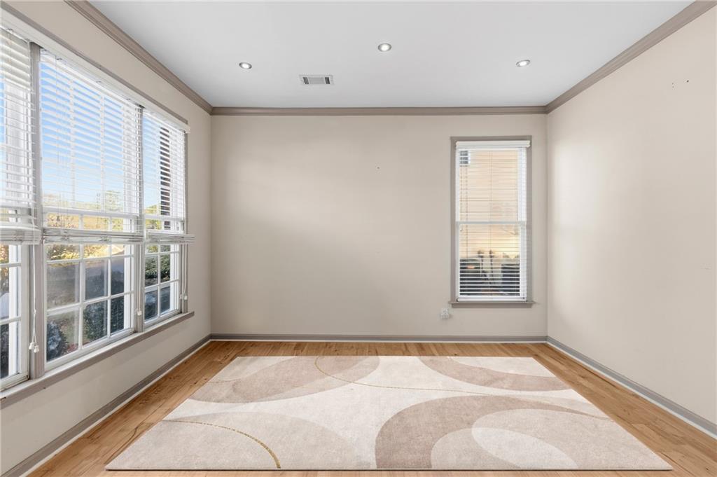 991 Bay Pointe Way Southwest Lilburn, GA 30047 - Photo 5 of 37