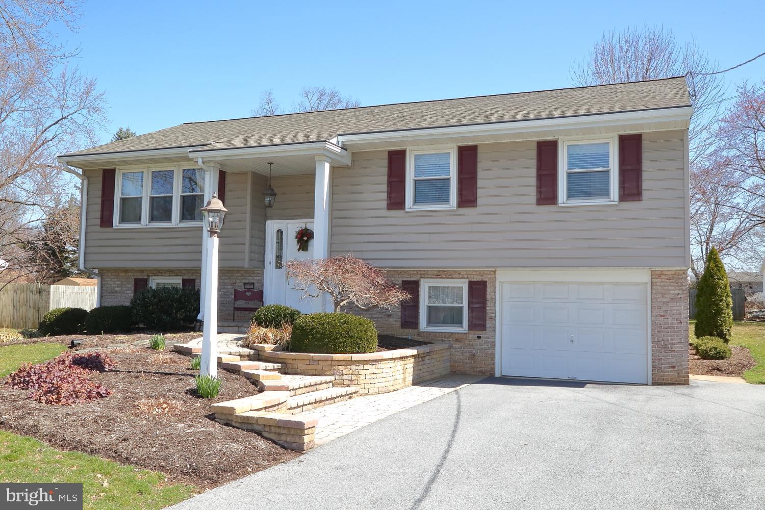 719 Union School Road Mount Joy, PA 17552 - Photo 1 of 6 Gallery Image 1