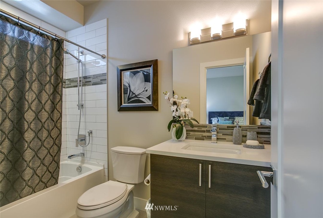 1005 North 37th Street Renton, WA 98056 - Photo 22 of 25