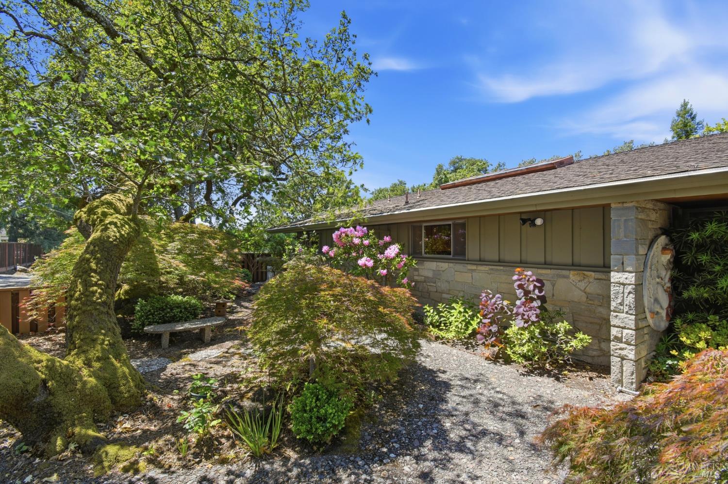 2348 Sycamore Avenue Santa Rosa, CA 95404 - Photo 7 of 53