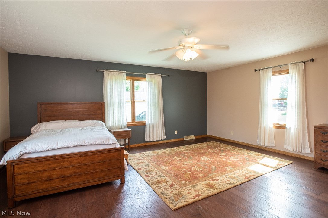 70 Fixler Road Wadsworth, OH 44281 - Photo 20 of 35 Large primary 1st floor suite