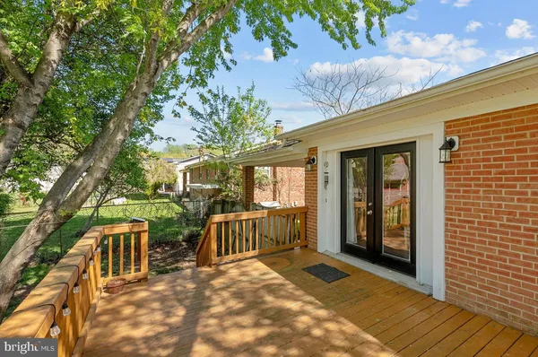 $495,000 | 6818 Groveton Drive, Clinton, MD 20735