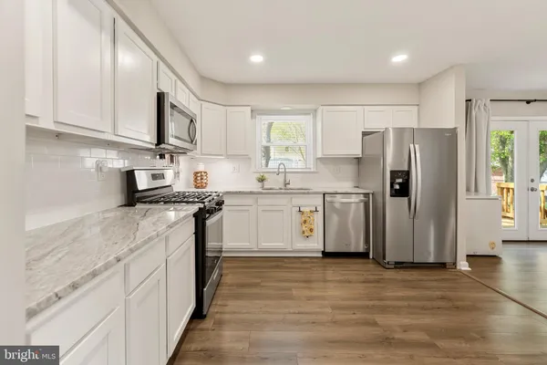 $495,000 | 6818 Groveton Drive, Clinton, MD 20735