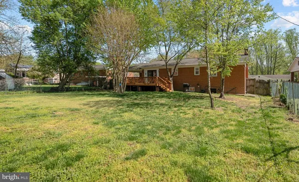 $495,000 | 6818 Groveton Drive, Clinton, MD 20735