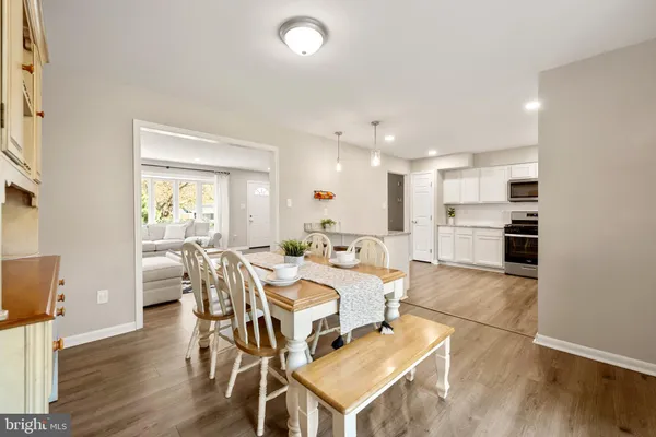 $495,000 | 6818 Groveton Drive, Clinton, MD 20735