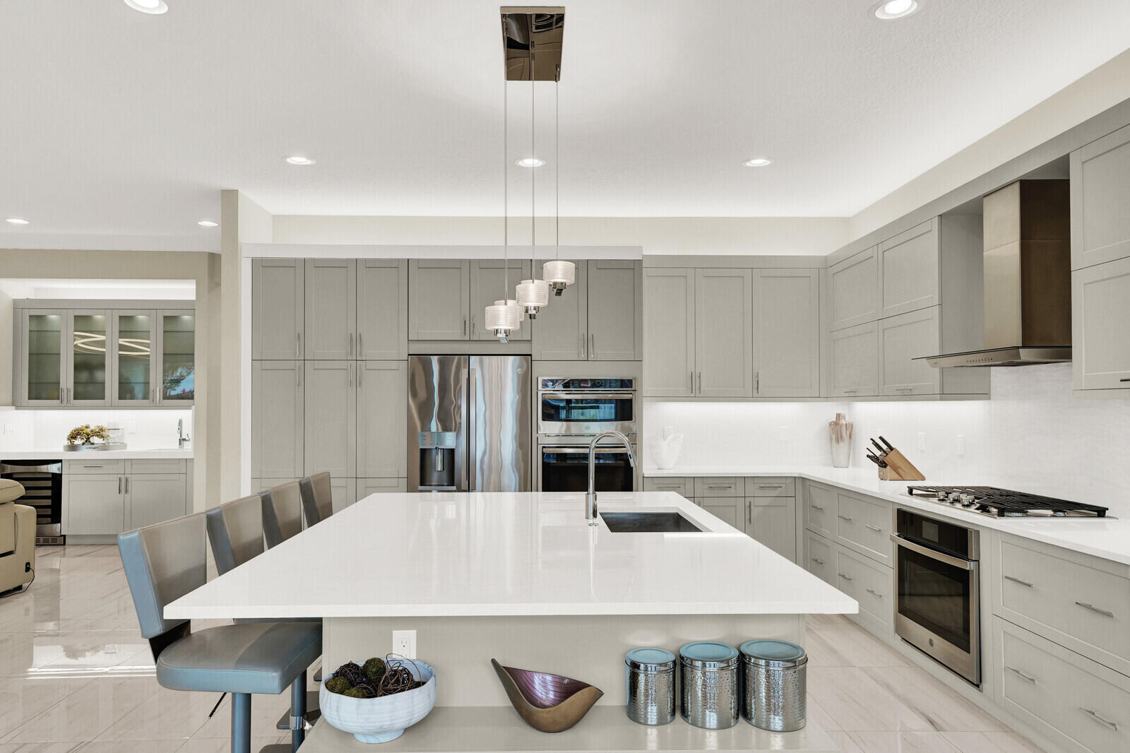 17318 Pagoda Palms Drive Boca Raton, FL 33496 - Photo 24 of 92 KITCHEN