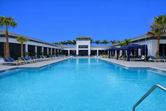 $2,249,000 | 17318 Pagoda Palms Drive, Boca Raton, FL 33496