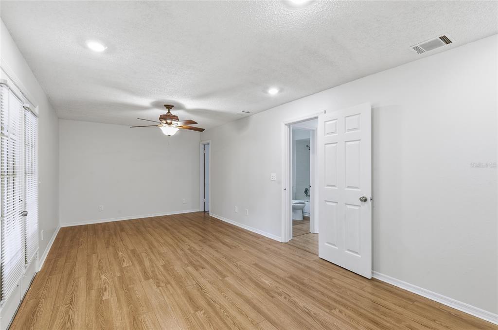 4549 Point Look Out Road Orlando, FL 32808 - Photo 17 of 29