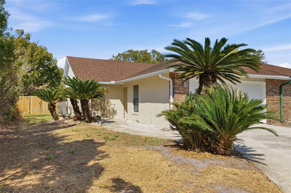 4549 Point Look Out Road Orlando, FL 32808 - Photo 2 of 29