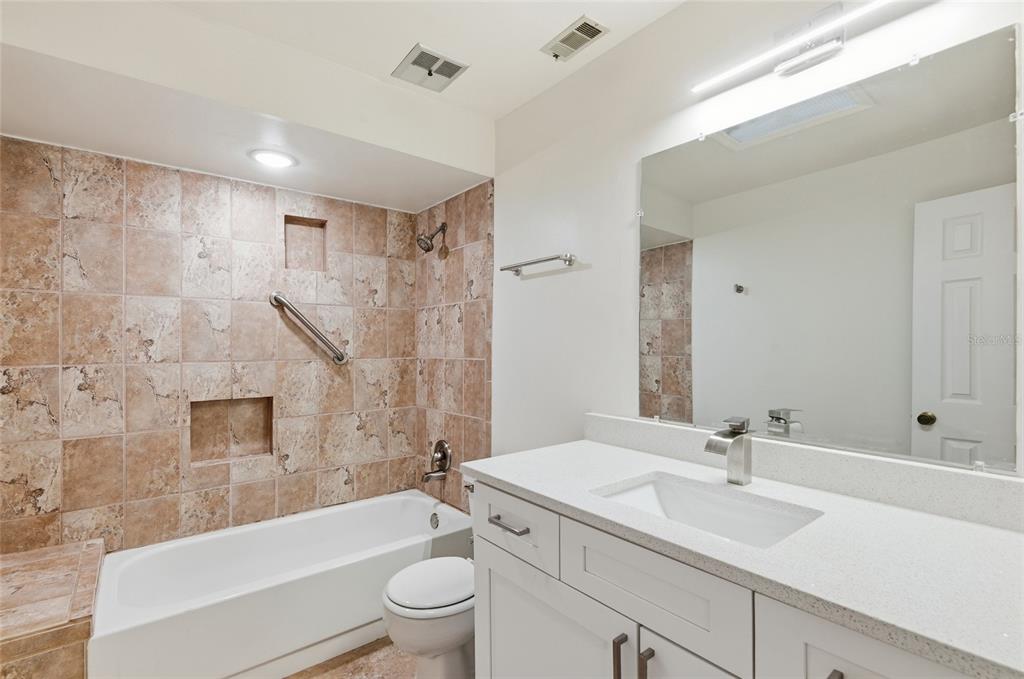 4549 Point Look Out Road Orlando, FL 32808 - Photo 22 of 29