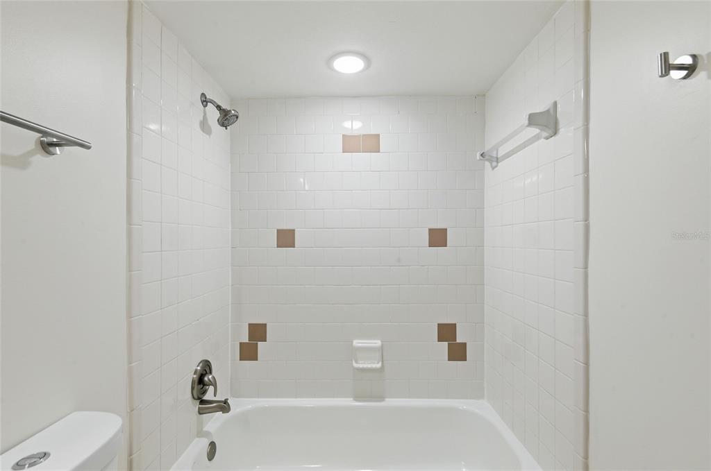 4549 Point Look Out Road Orlando, FL 32808 - Photo 26 of 29