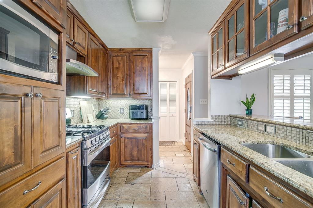 6504 Genoa Road Fort Worth, TX 76116 - Photo 12 of 40