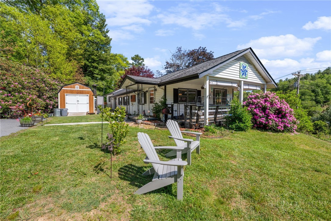 190 Benfield Road Crossnore, NC 28657 - Photo 45 of 50