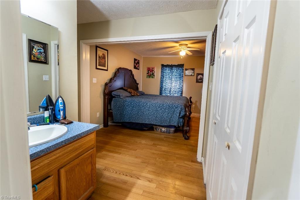 3101 Oak Ridge Road Summerfield, NC 27358 - Photo 15 of 16