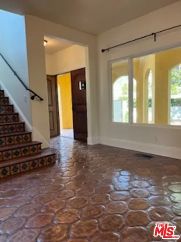 $10,000 | 8302 South Sepulveda Boulevard, Los Angeles, CA 90045