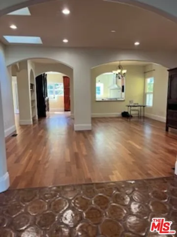$10,000 | 8302 South Sepulveda Boulevard, Los Angeles, CA 90045