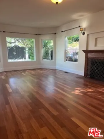 $10,000 | 8302 South Sepulveda Boulevard, Los Angeles, CA 90045