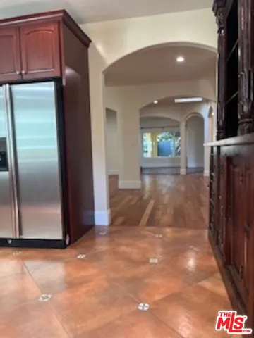 $10,000 | 8302 South Sepulveda Boulevard, Los Angeles, CA 90045