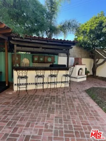 $8,500 | 8302 South Sepulveda Boulevard, Los Angeles, CA 90045