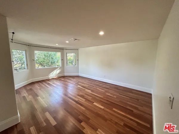 $8,500 | 8302 South Sepulveda Boulevard, Los Angeles, CA 90045