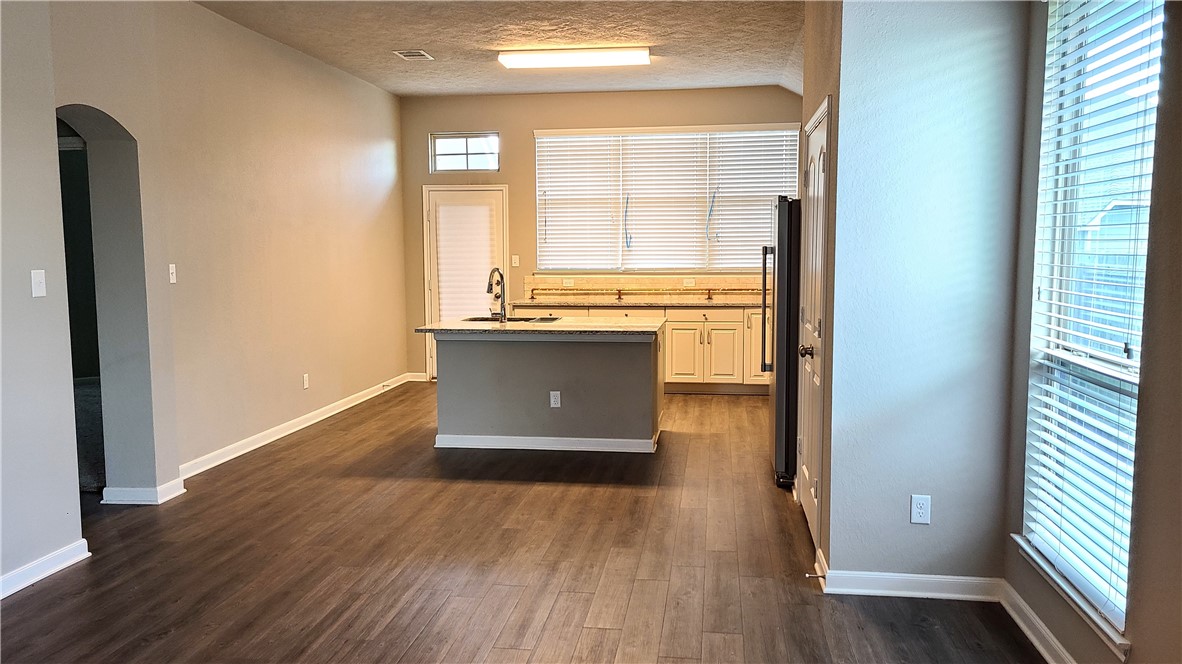 2015 Stubbs Drive Bryan, TX 77807 - Photo 2 of 18