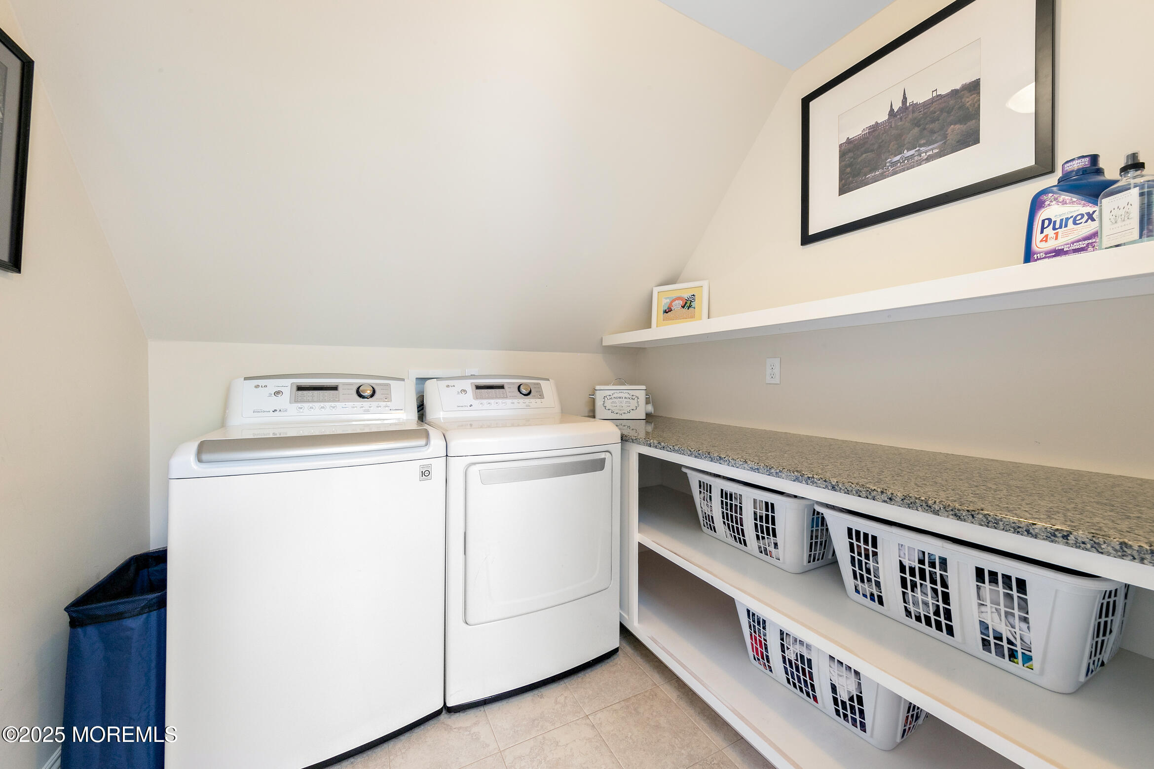 45 Wardell Avenue Rumson, NJ 07760 - Photo 27 of 57 a utility room with dryer and washer
