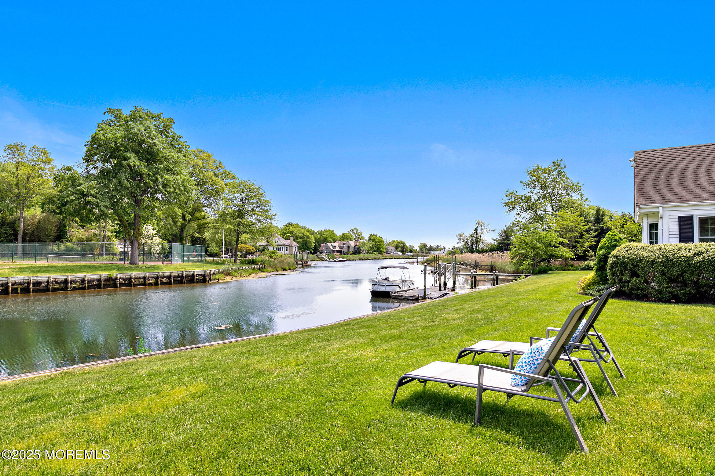 45 Wardell Avenue Rumson, NJ 07760 - Photo 36 of 57 45 Wardell backyard