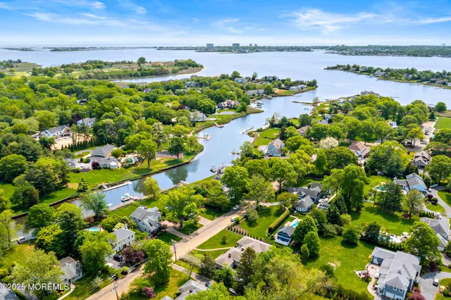 $2,999,999 | 45 Wardell Avenue, Rumson, NJ 07760