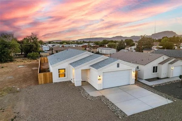 $259,900 | 4729 Thompson Way, Kingman, AZ 86409