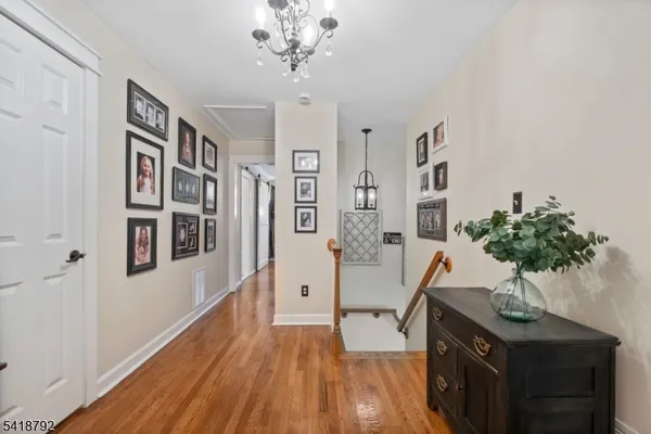 $899,999 | 423 Windmill Way, Somerville, NJ 08876