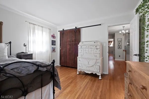 $899,999 | 423 Windmill Way, Somerville, NJ 08876