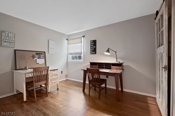 $899,999 | 423 Windmill Way, Somerville, NJ 08876