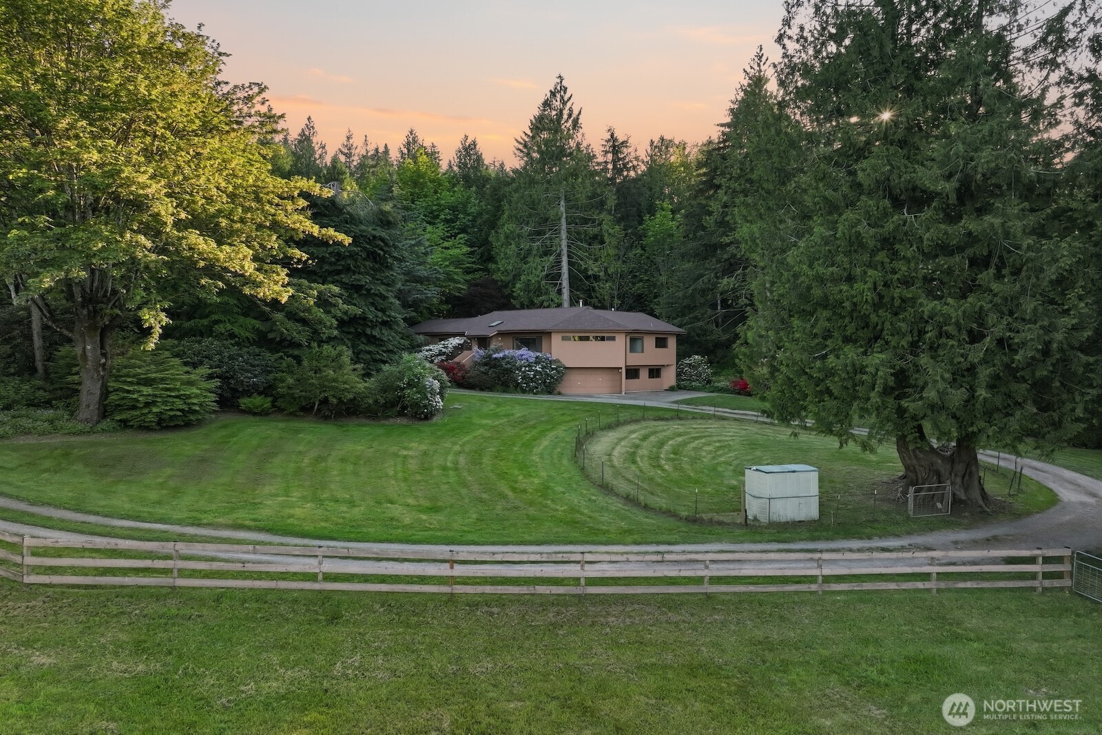 30130 Southeast Issaquah-Fall City Road Fall City, WA 98024 - Photo 6 of 39 a view of a garden