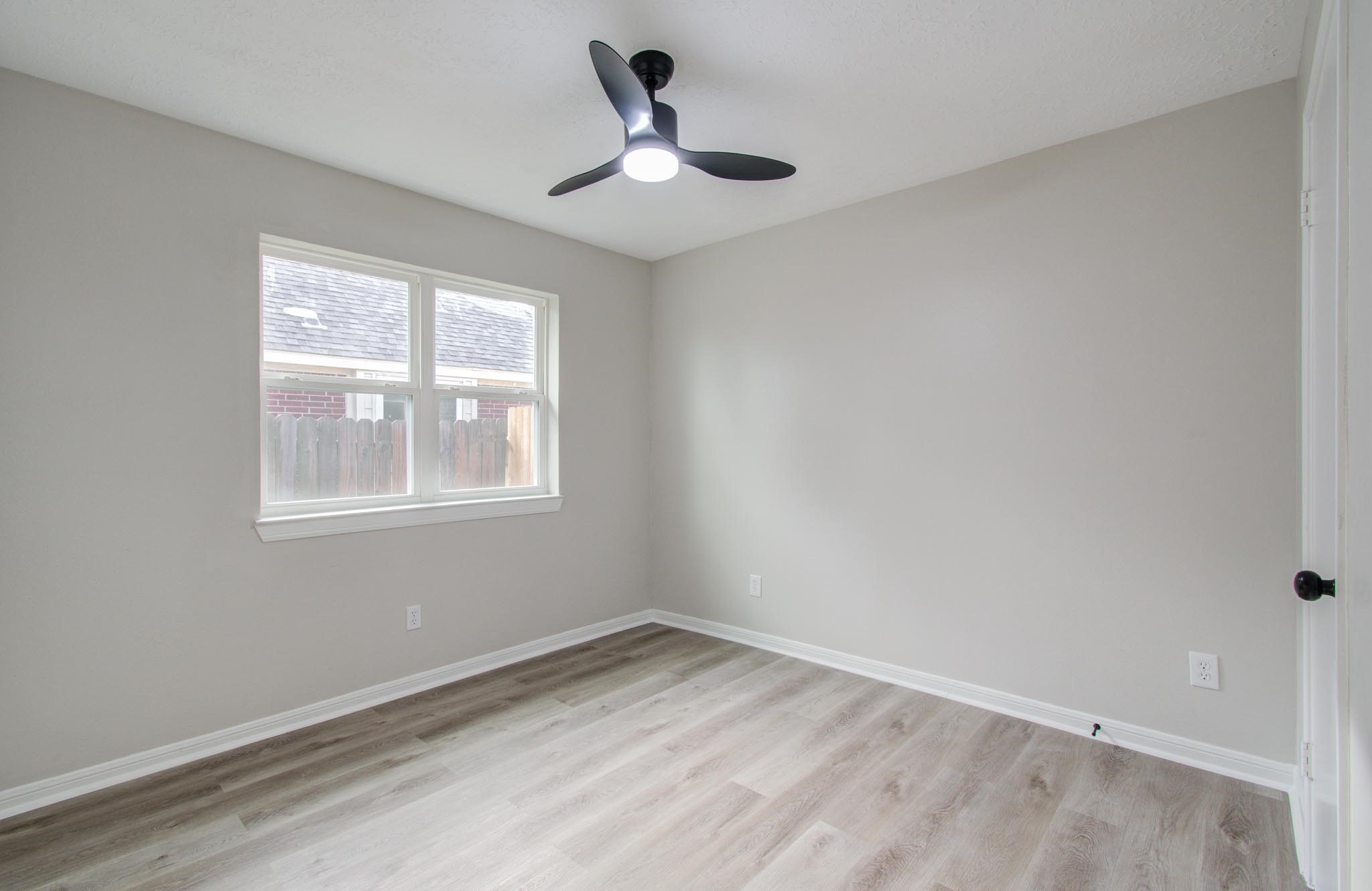 2110 Westminister Road Pearland, TX 77581 - Photo 12 of 41