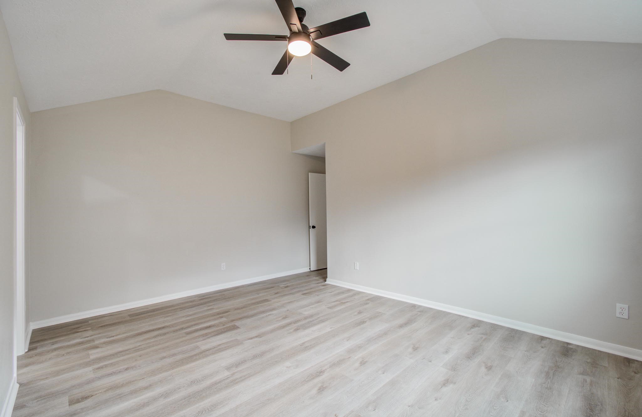 2110 Westminister Road Pearland, TX 77581 - Photo 18 of 41