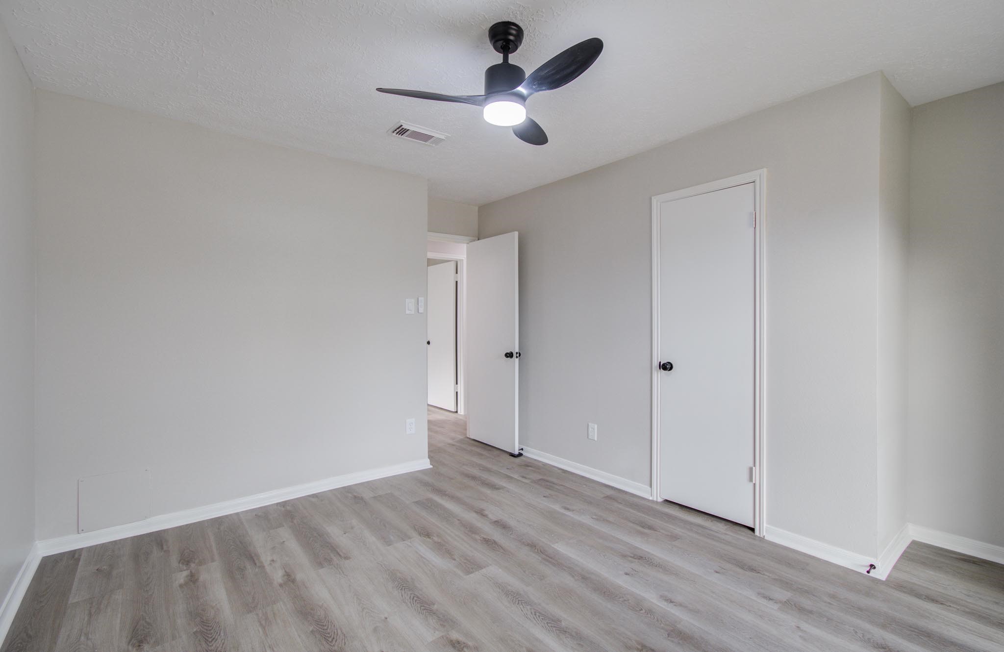 2110 Westminister Road Pearland, TX 77581 - Photo 36 of 41