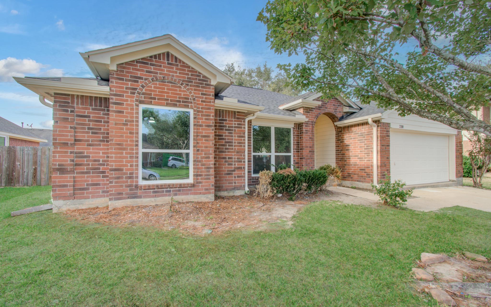 2110 Westminister Road Pearland, TX 77581 - Photo 6 of 41